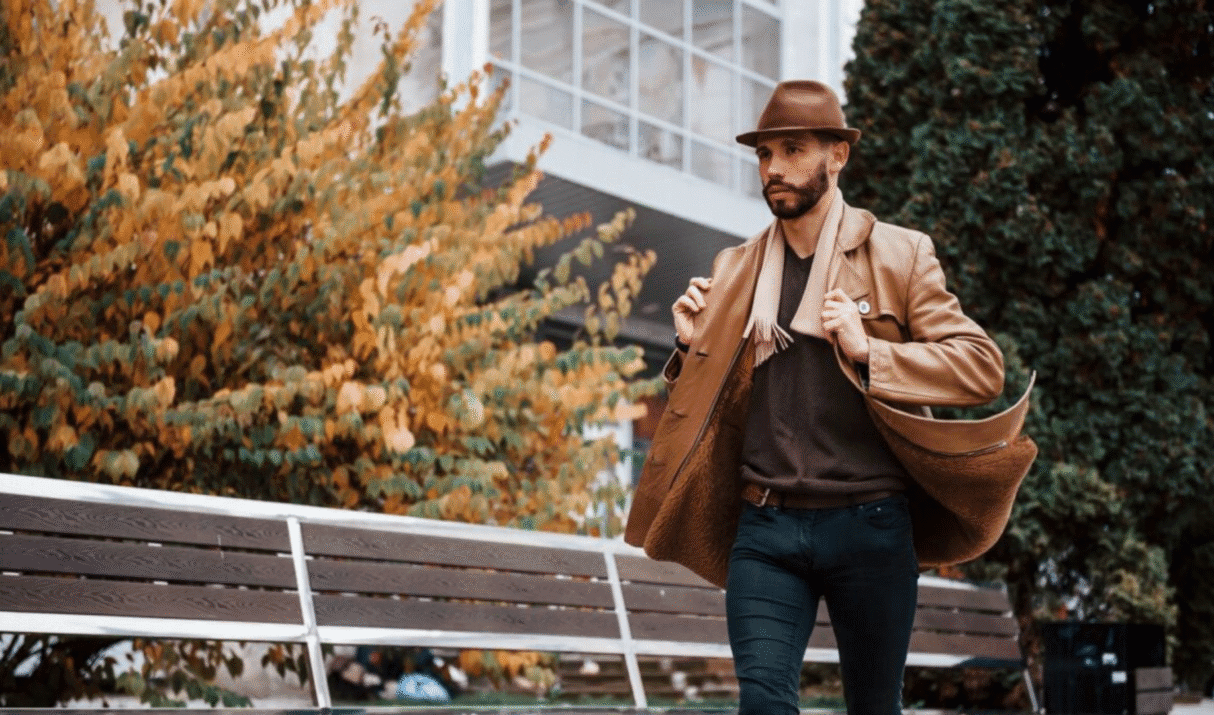 How to Incorporate Bold Colors into Your Wardrobe